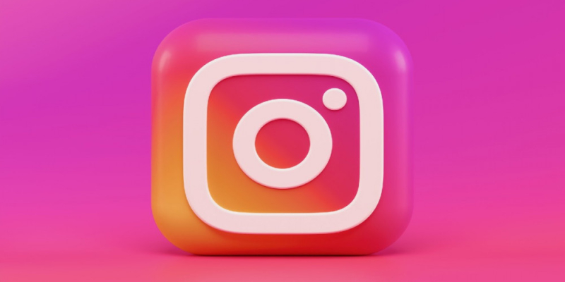 Instagram Works on the Feature Notifying about App Problems